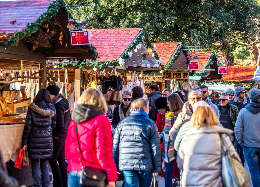 Crowds at a European Christmas market.