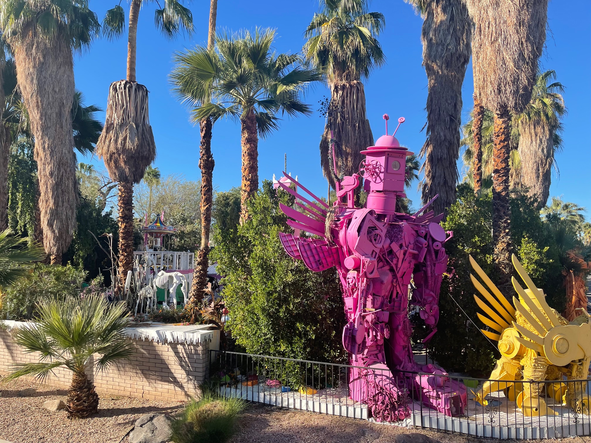Pink sculpture, one of the pieces of outdoor art in Palm Springs CA