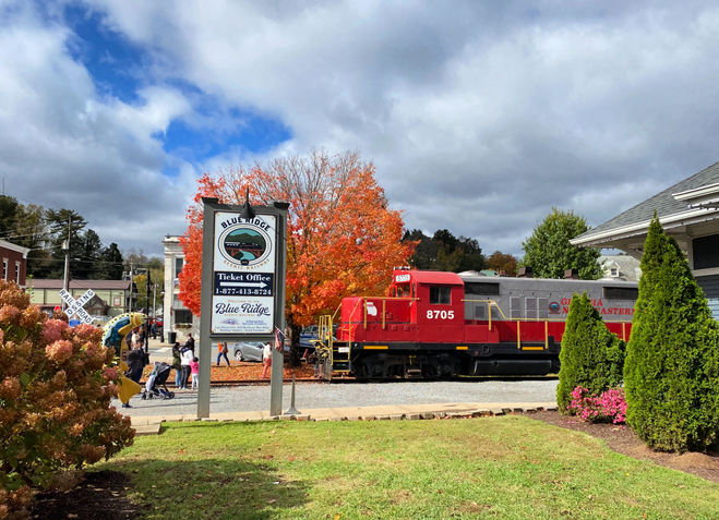 georgia-road-trips-including-blue-ridge-train-ride