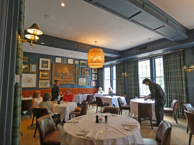 Dining room at Willcox hotel