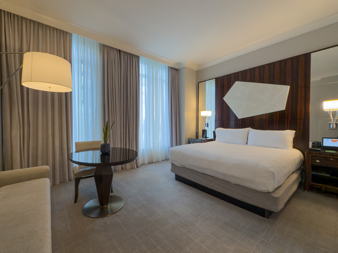 Waldorf Astoria Atlanta Buckhead King Bed Room.