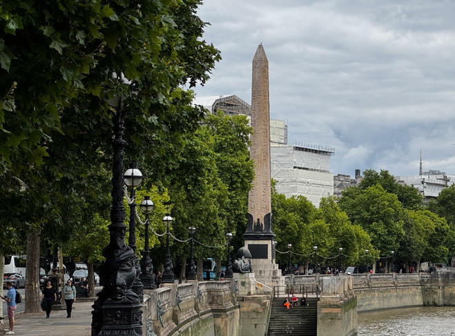 Egyptian obelisk nicknamed "Cleopatra's Needle" along the Thames River.