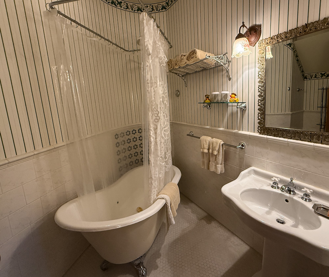 A-bathroom at Nagle Warren Mansion with clawfoot tub