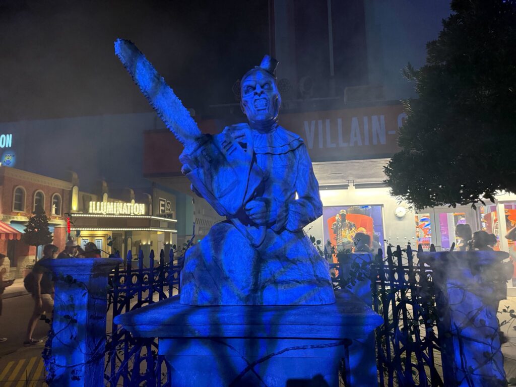 Static display of Art the Clown at Halloween Horror Nights at Universal Studios