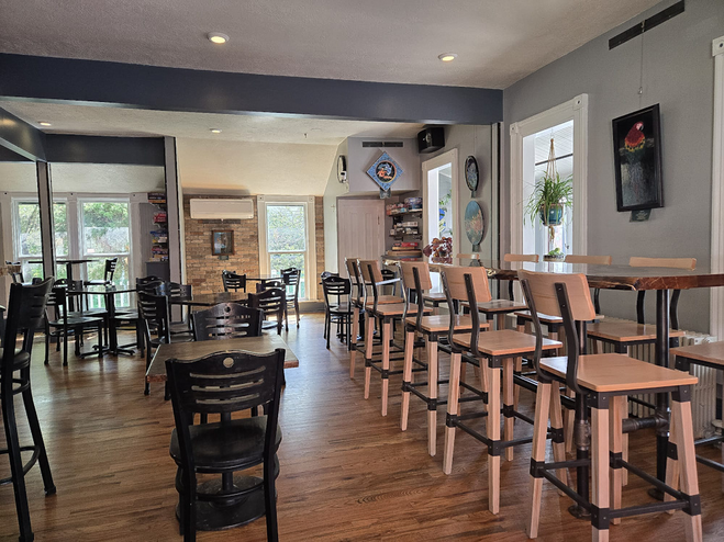 Interior Blue Raven Brewery