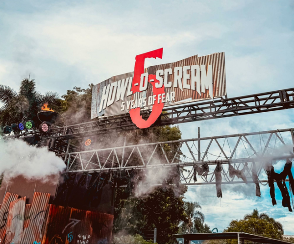 SeaWorld Orlando Adult Halloween Review of Howl-O-Scream | SheBuysTravel