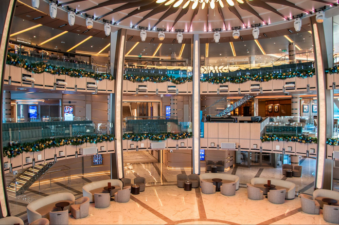 The curvy Sun Princess piazza