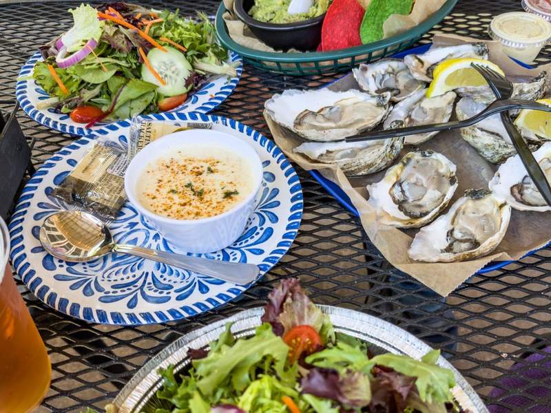 Best Places to Eat on Ocracoke Island