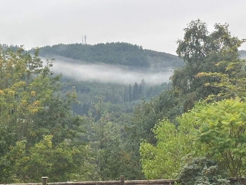 Low hanging clouds in Pitlorchy