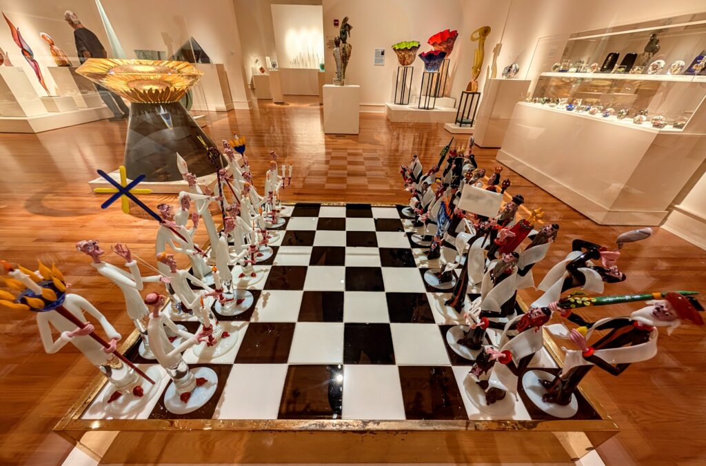 A glass chess set at the Fort Wayne Museum of Art in Fort Waye Indiana