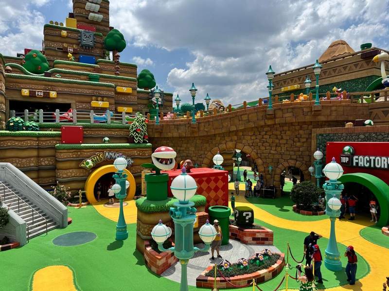 How to Conquer Epic Universe With Kids: 10 Insider Tips for Doing it Right