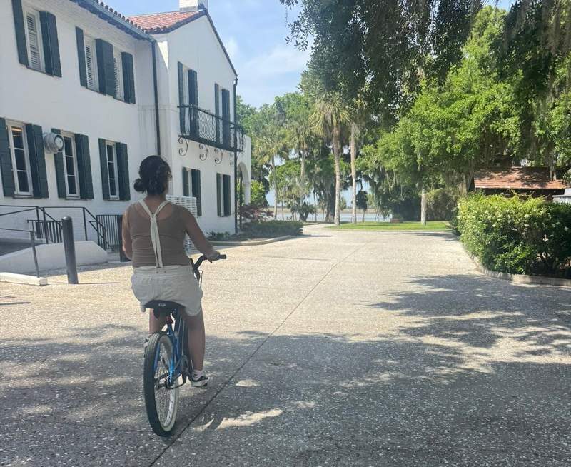 paved trails for bike rental