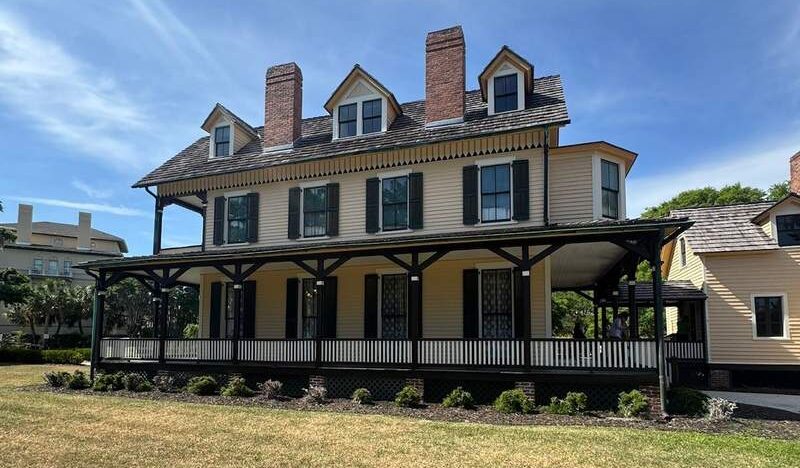 The front of the Dubignon Cottage