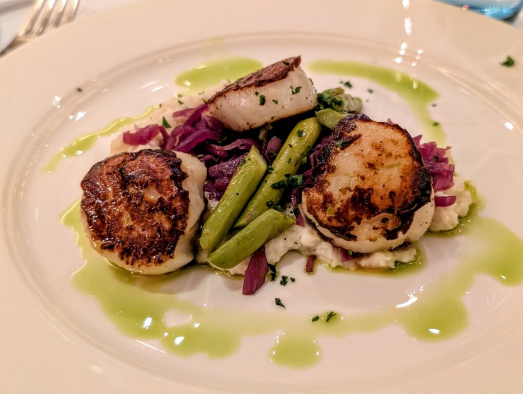 Sea scallops served aboard the Viking Mississippi River cruise boat
