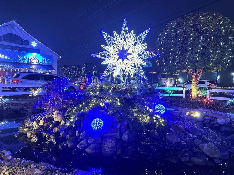 Silver and blue decorations in Shipshewana. 