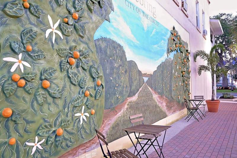 This Central Florida Gem Has Lakes, an Adorable Town Square and It’s Only 70 Miles from Disney World!