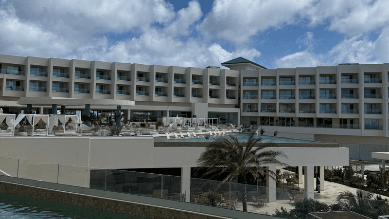 Escape to Quiet Luxury: My Romantic Stay at JOIA Aruba by Iberostar