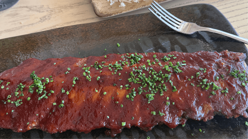 spare ribs with bbq sauce on plate