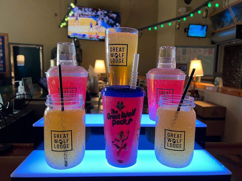 Great Wolf Lodge Sandusky 25th Birthday Activities specialty drinks