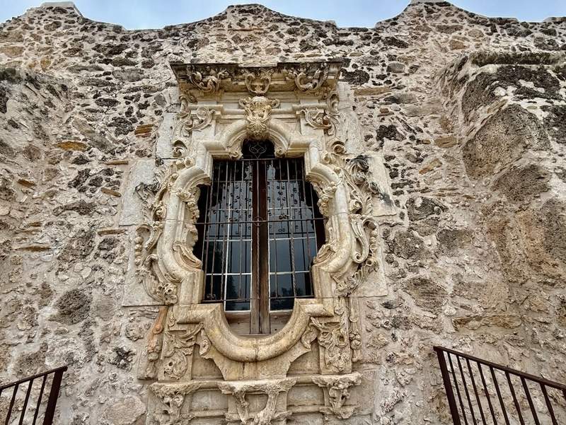 Carved stone surrounding the Rose Window at Mission San José Church.
