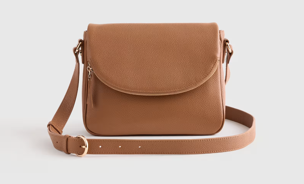tan crossbody bag from Quince for Europe travel