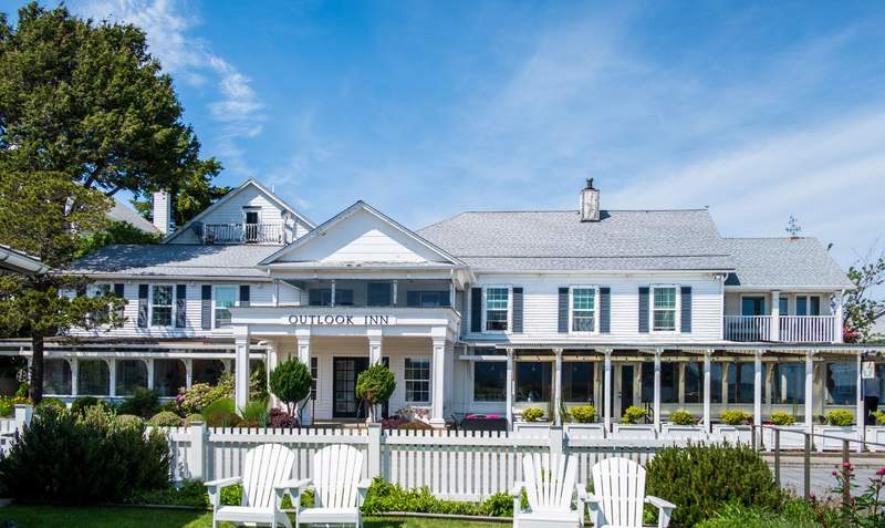Exterior view of the Outlook Inn, Orcas Island