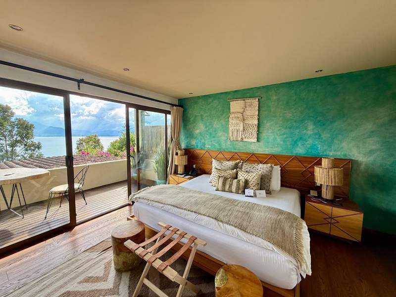 Casa Palopó guest room with lake view
