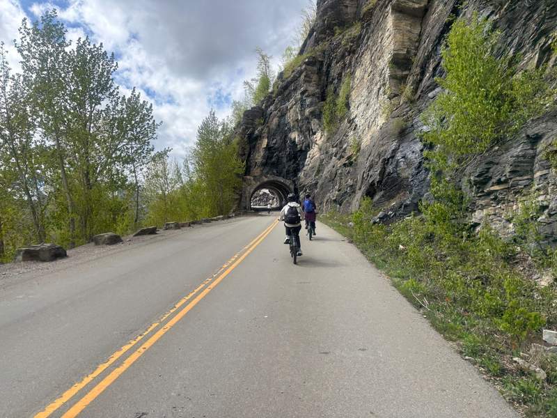 Biking the car-free Going-to-the-Sun Road
