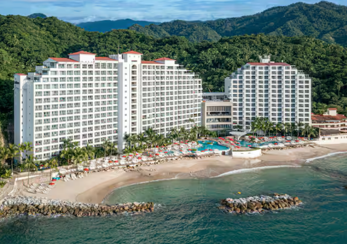 The exterior of the Hilton Vallarta Riviera All-Inclusive Resort