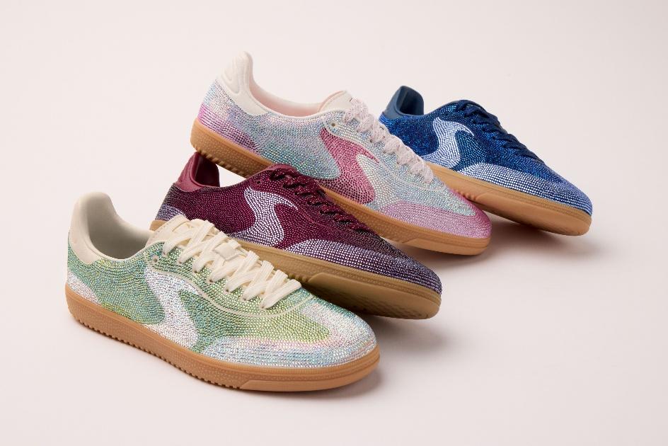 Skechers Holiday Gift Guide: The Comfiest Gifts for Everyone on Your List
